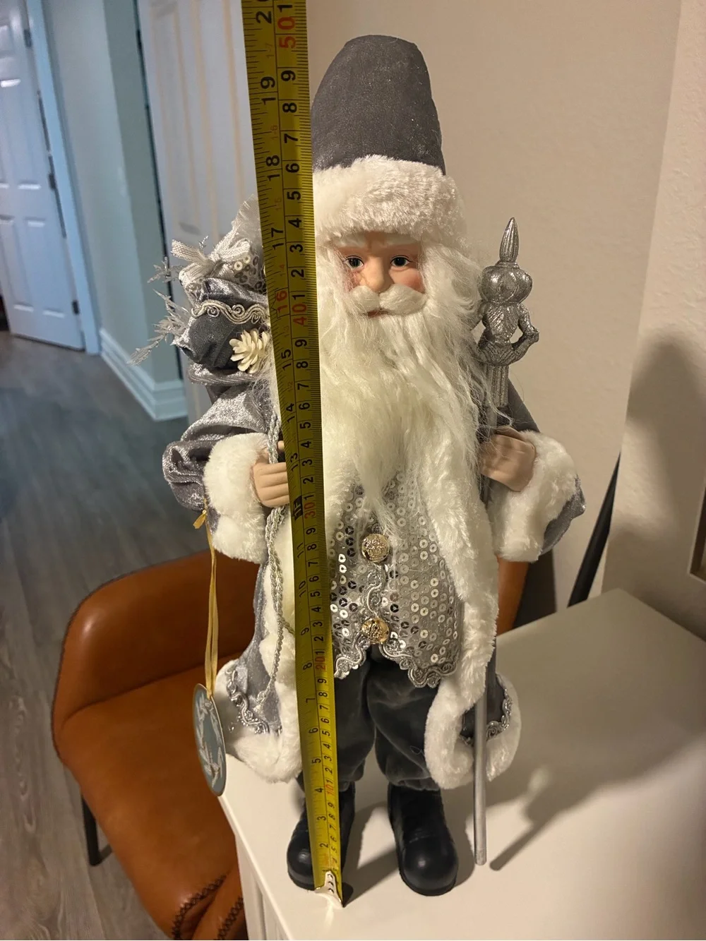 Silver & White Holiday Santa Figurine - Elegant Seasonal Decor
